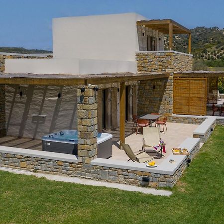Quinta Essentia Suites Foiníki エクステリア 写真