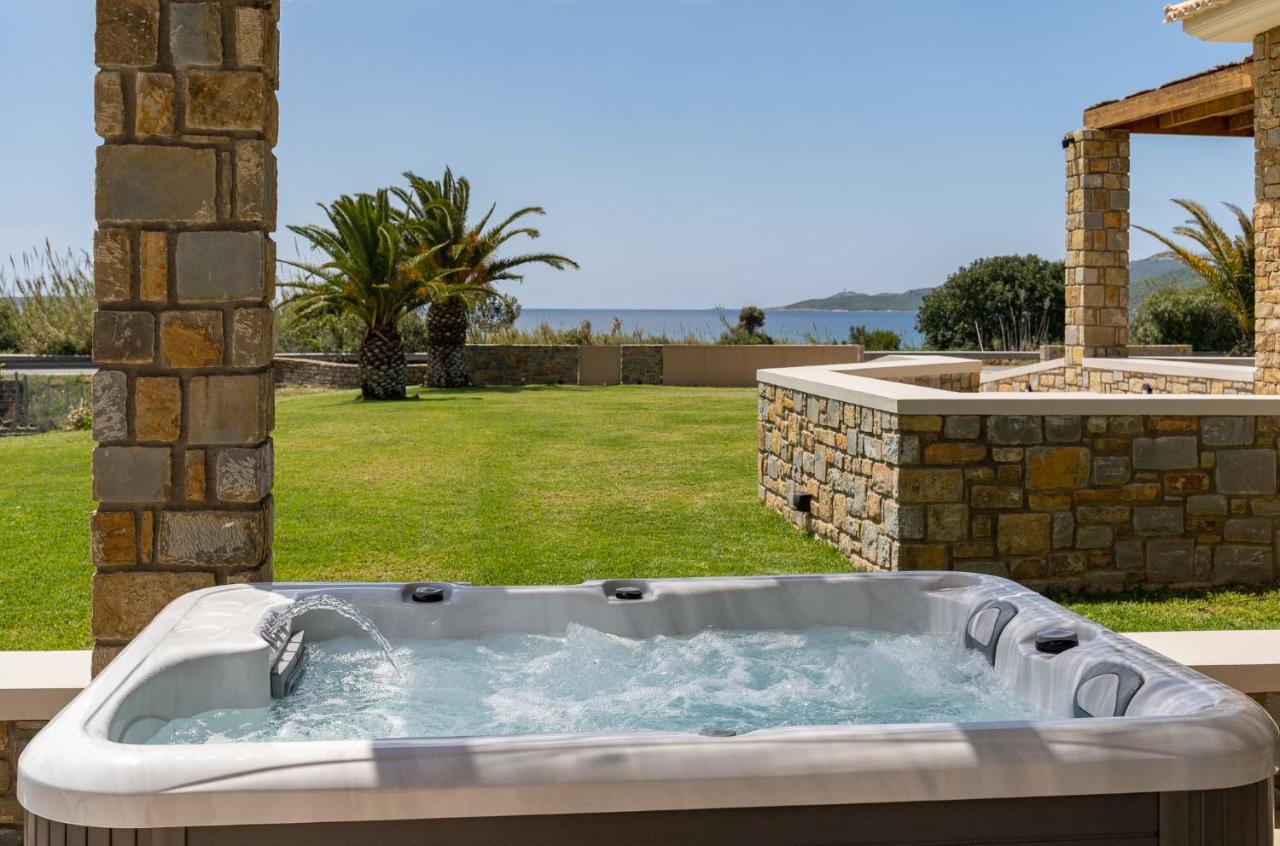 Quinta Essentia Suites Foiníki エクステリア 写真