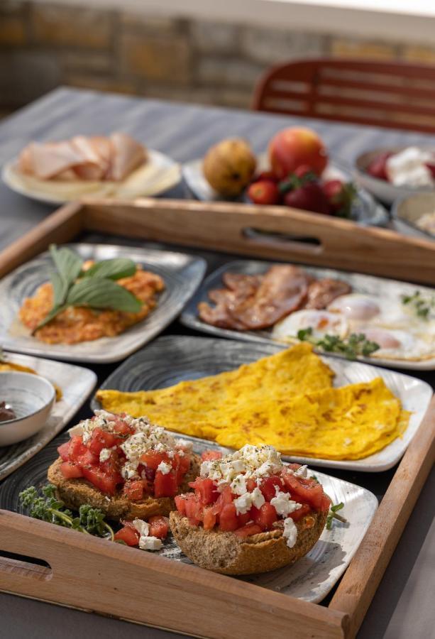 Quinta Essentia Suites Foiníki エクステリア 写真