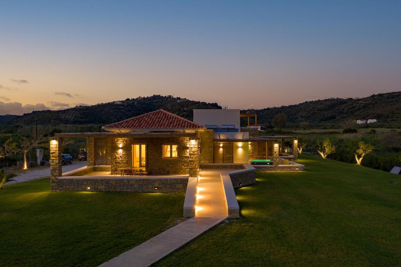 Quinta Essentia Suites Foiníki エクステリア 写真