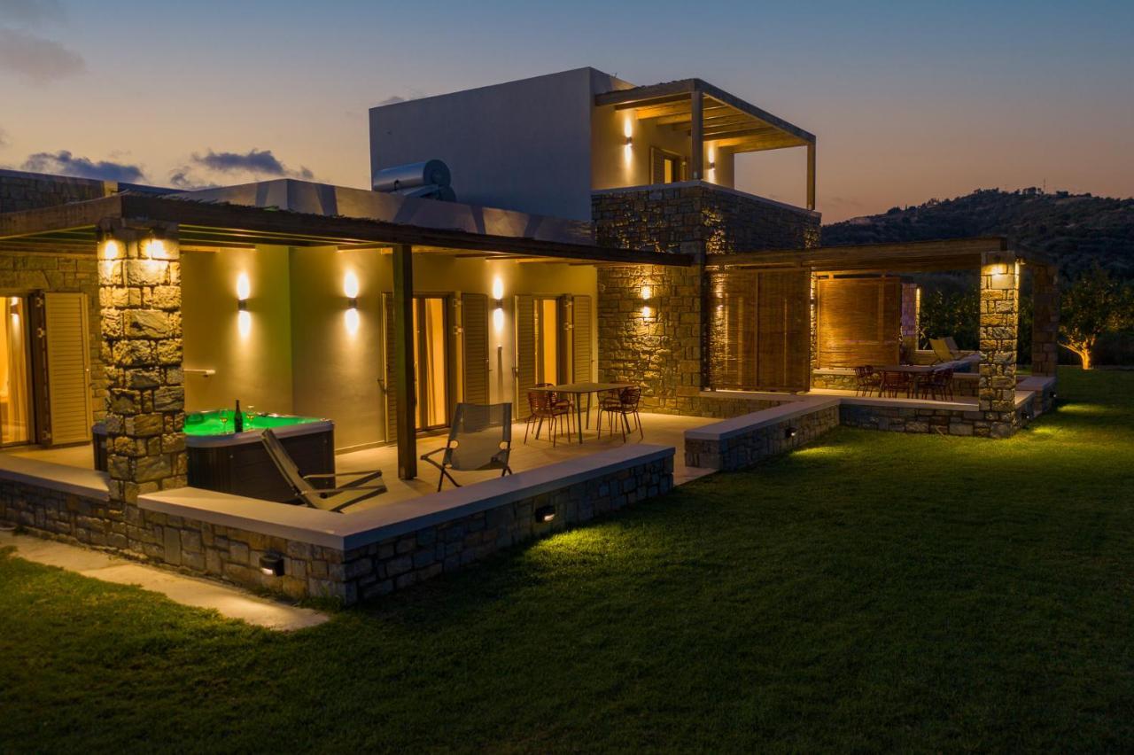 Quinta Essentia Suites Foiníki エクステリア 写真