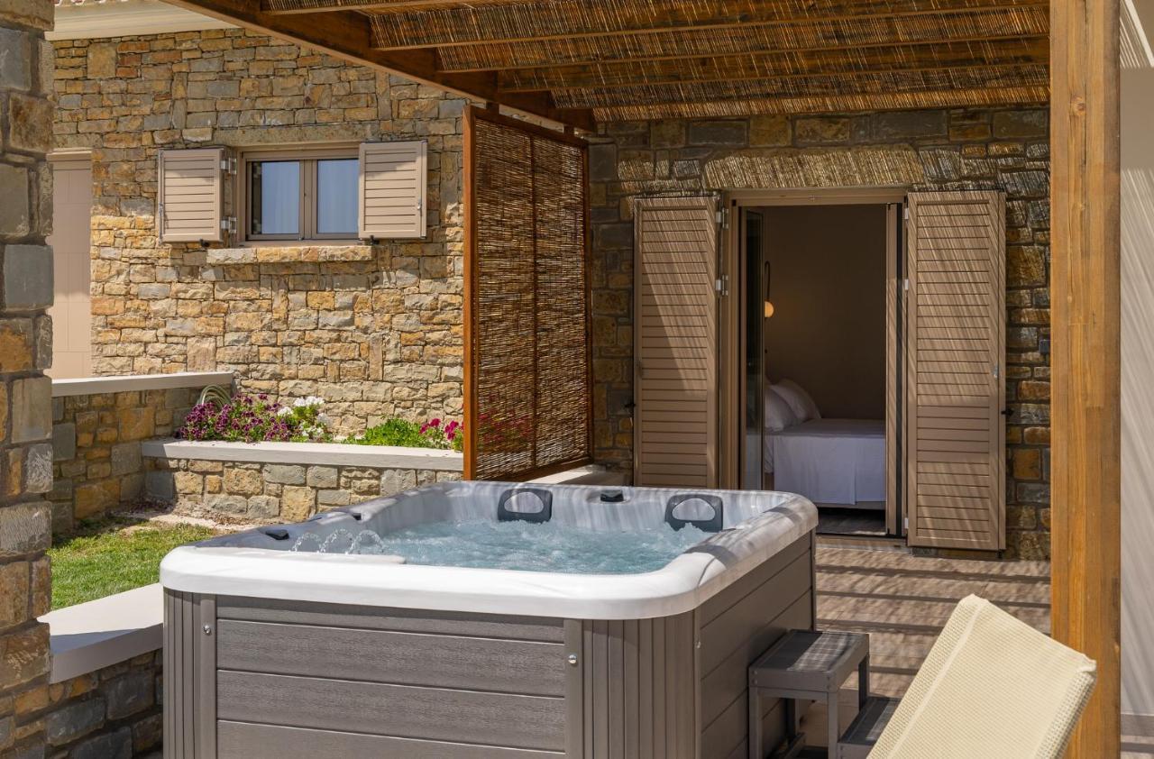 Quinta Essentia Suites Foiníki エクステリア 写真